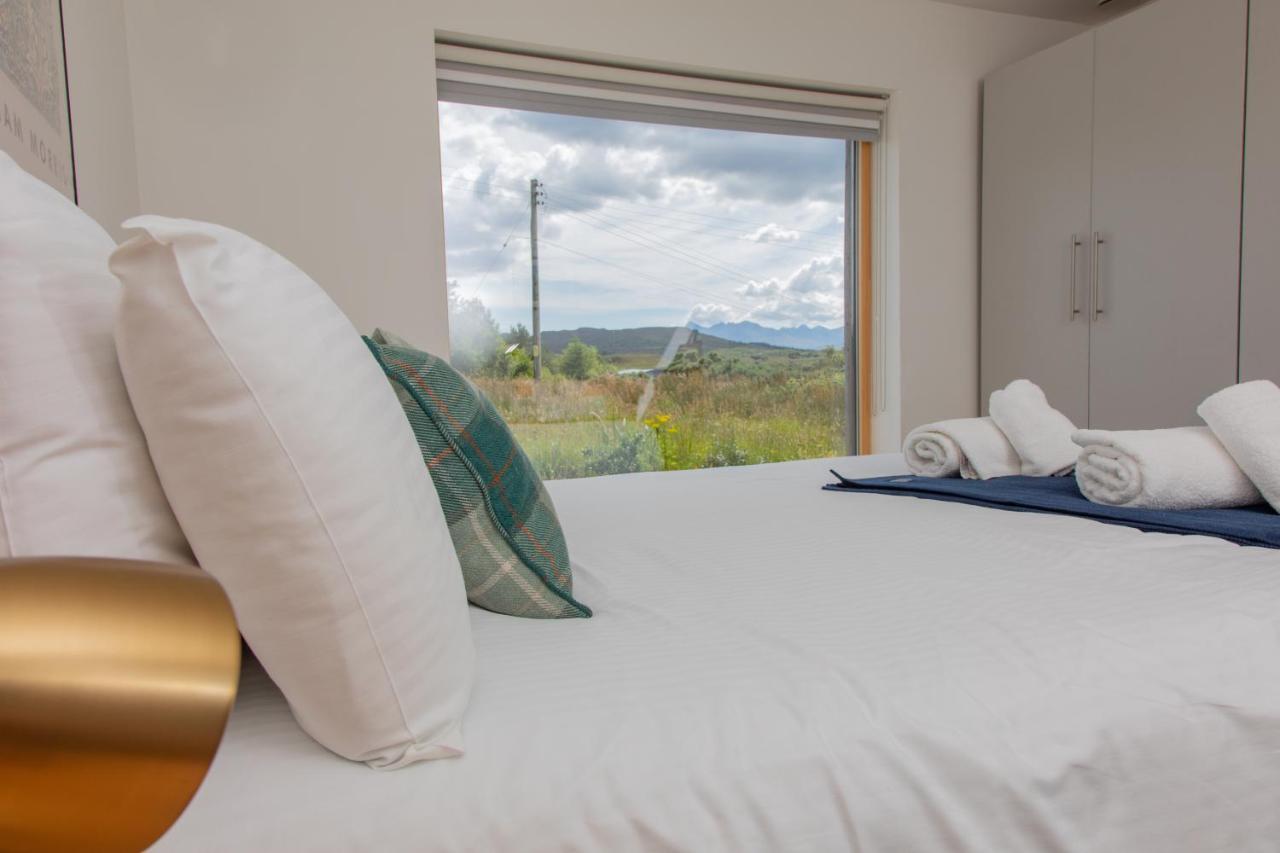 Cuillrigh - Luxury House, Loch & Mountain Views Villa Portree Exterior photo